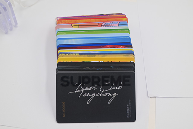 钥匙扣卡有几种型号，，，，，钥匙扣卡有什么特点？？？？？？