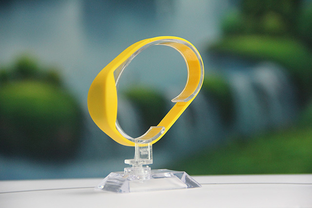 护肤品织唛腕带应该设计什么内容？？？？？？