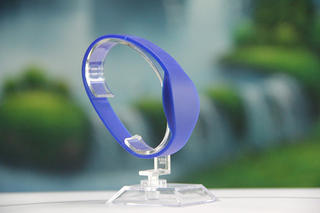 飞利浦CPU卡可以兼容M1系列芯片卡，，，清静性更高