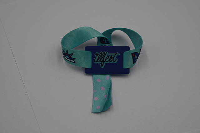 会员卡是怎么制作的