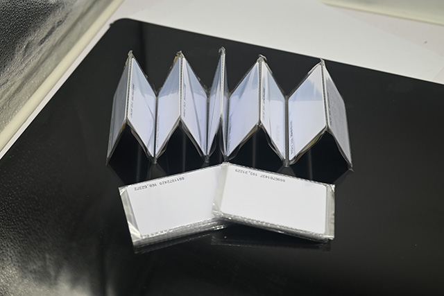 充电卡的焦点是什么？？？？？？