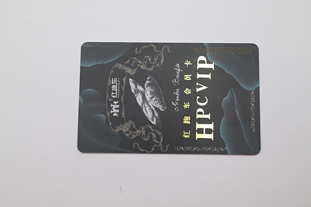 剖析：广州各个的充电卡是否可以兼容到一张充电卡上？？？？