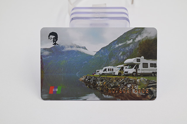 芯片卡与磁条卡之间有什么区别，，，，这个是我们需要相识的